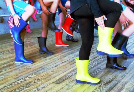 Danse Gumboot – le groove de la botte !